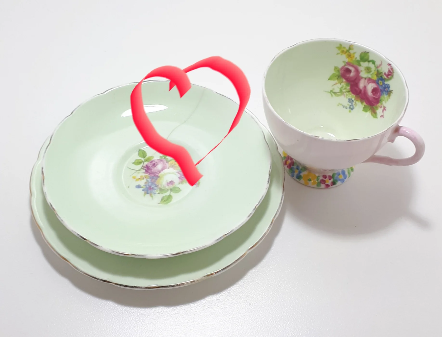 1930’s Foley Bone China Tea Trio - Pattern V2089 - Image 7